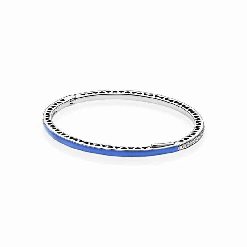 Radiant Hearts of PANDORA Bangle Bracelet Silver Egypt JN7436519